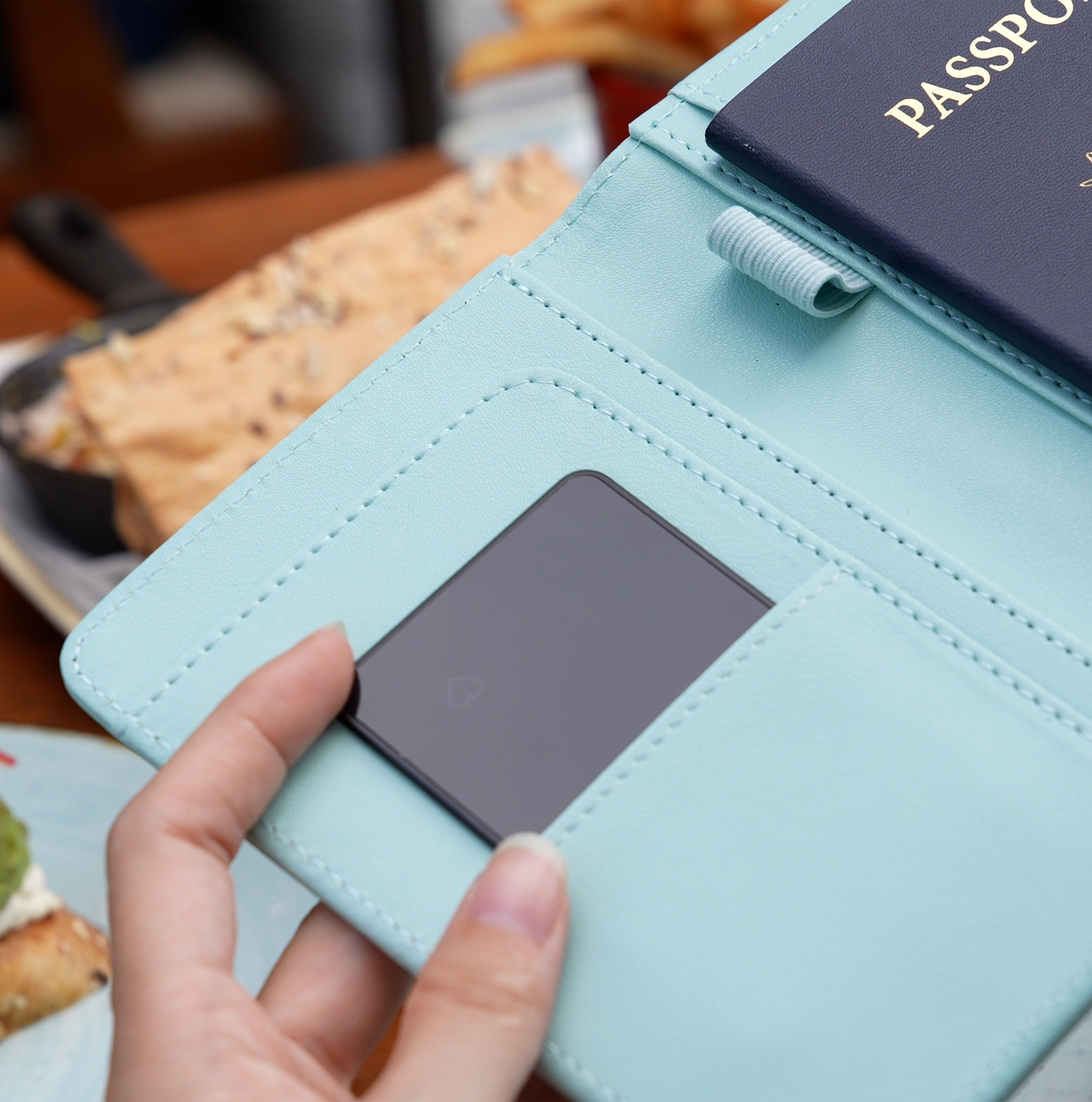 AceCard™ - Card Sized Wallet Tracker